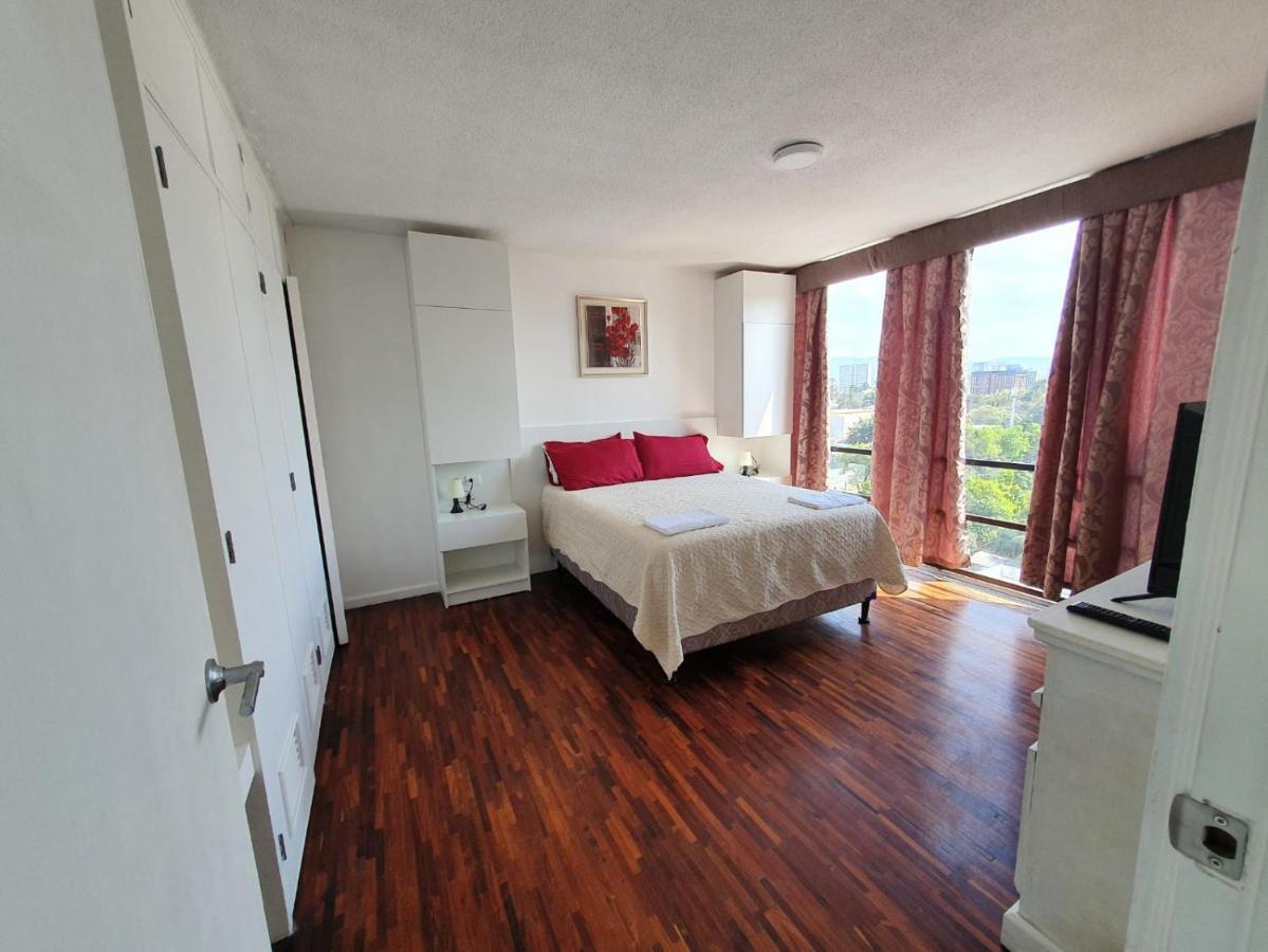 Apartamento Avenida Reforma Ciudad De Guatemala Eksteriør billede